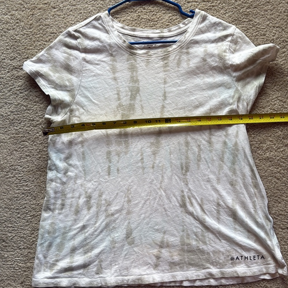 Athleta Tee - Picture 9 of 9